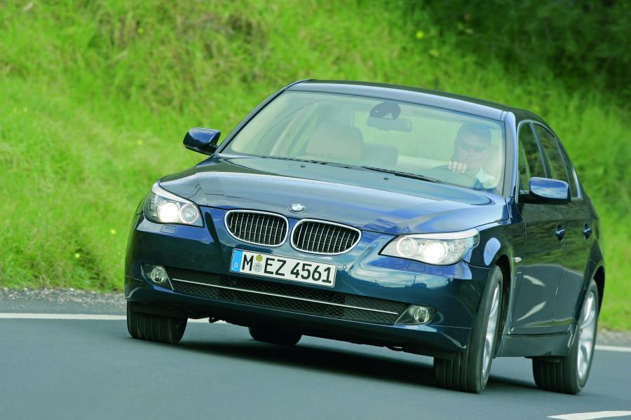  BMW 5-Series 2007 года  (фото 13 из 93)